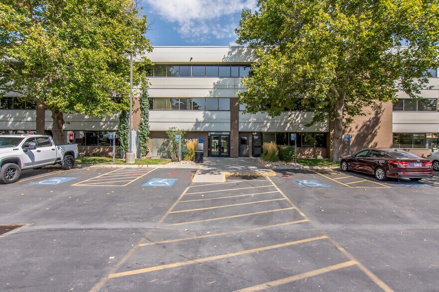 More Photos Of 376 E 400 S, Salt Lake City Office For Lease