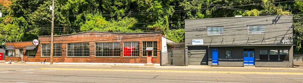More Photos Of 920 Elliott Ave W, Seattle Flex For Sale