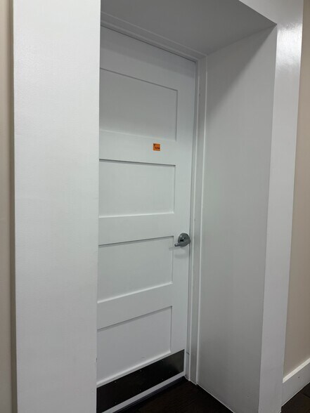 More Photos Of 4770 Biscayne Blvd, Miami Office Residential For Sale