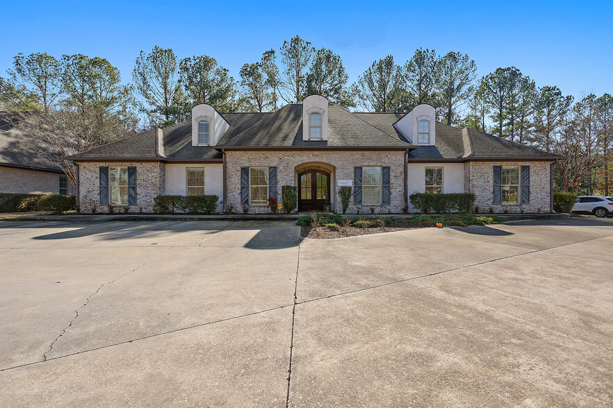 Primary Photo Of 579 Lakeland East Dr, Flowood Office For Lease