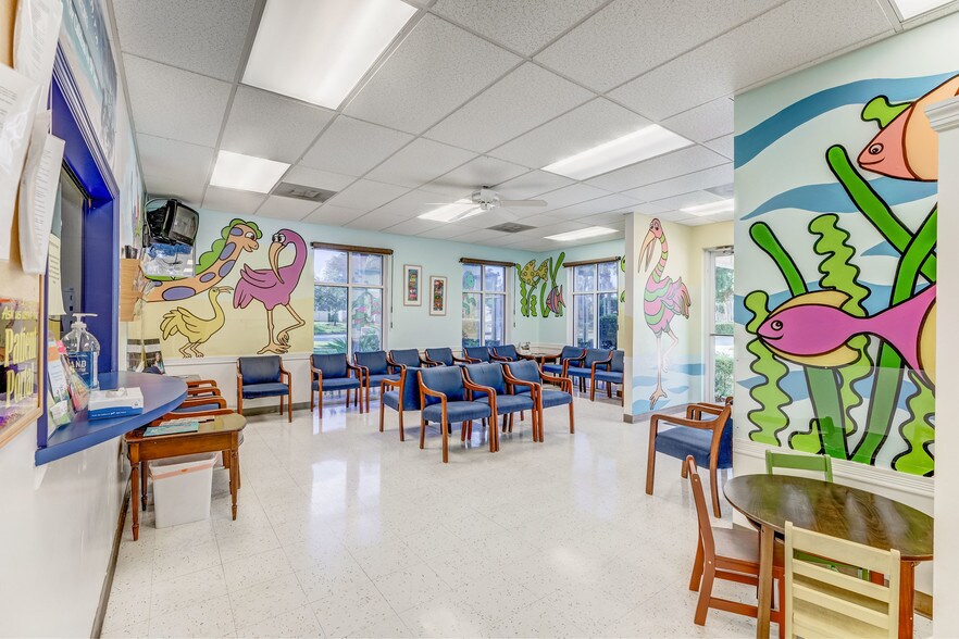 More Photos Of 5205 Village Blvd, West Palm Beach Medical For Lease