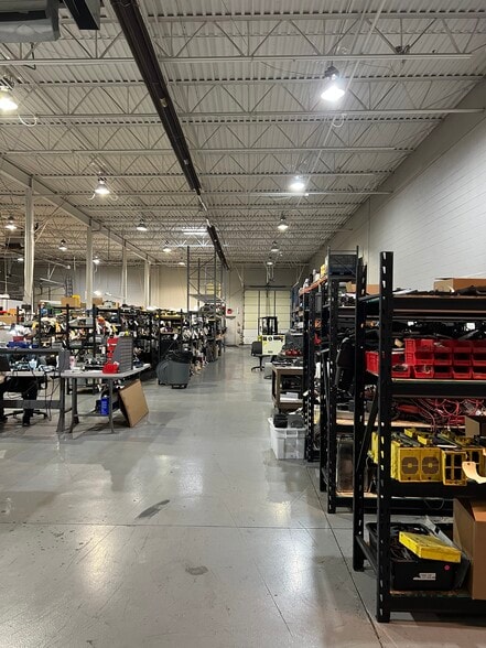 More Photos Of 44810 Vic Wertz Dr, Clinton Township Distribution For Lease