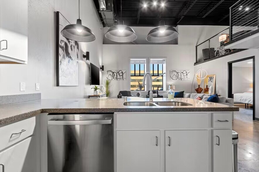 More Photos Of 216 Northland Ave, Green Bay Apartments For Sale