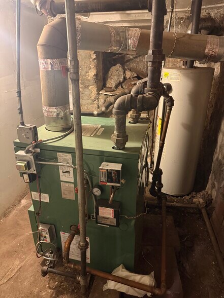 More Photos Of 9506 Church Ave, Brooklyn General Retail For Sale