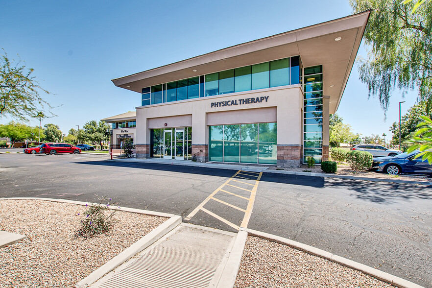 Primary Photo Of 575 W Chandler Blvd, Chandler Medical For Sale