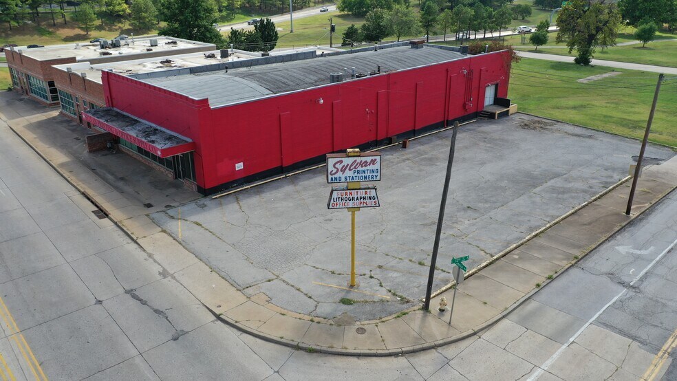 More Photos Of 1308 S Peoria Ave, Tulsa Unknown For Lease
