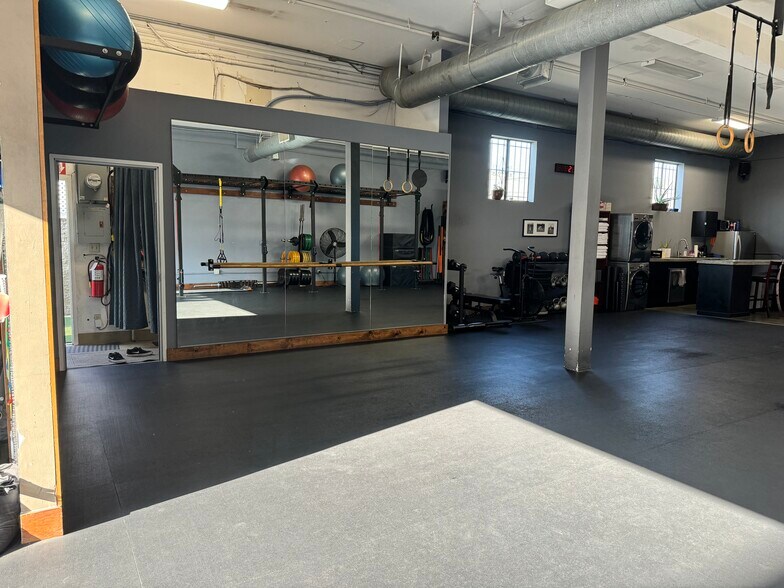 More Photos Of 1438-1444 9th St, Santa Monica Loft Creative Space For Lease