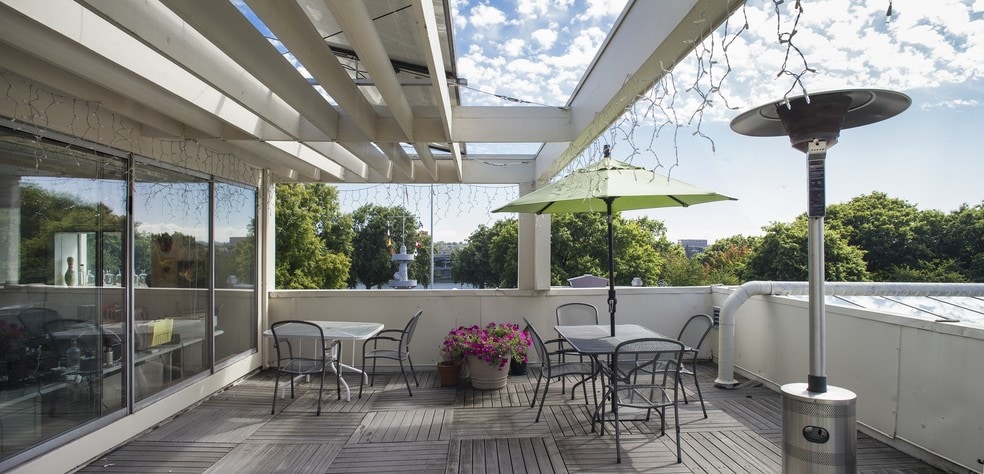 More Photos Of 71 SW Oak St, Portland Office For Lease