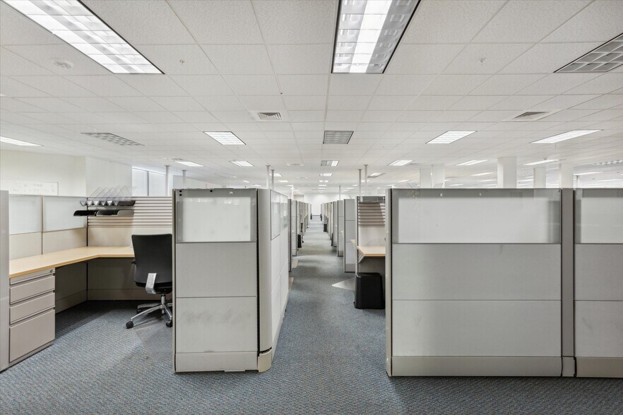 More Photos Of 1125 Berkshire Blvd, Wyomissing Office For Lease
