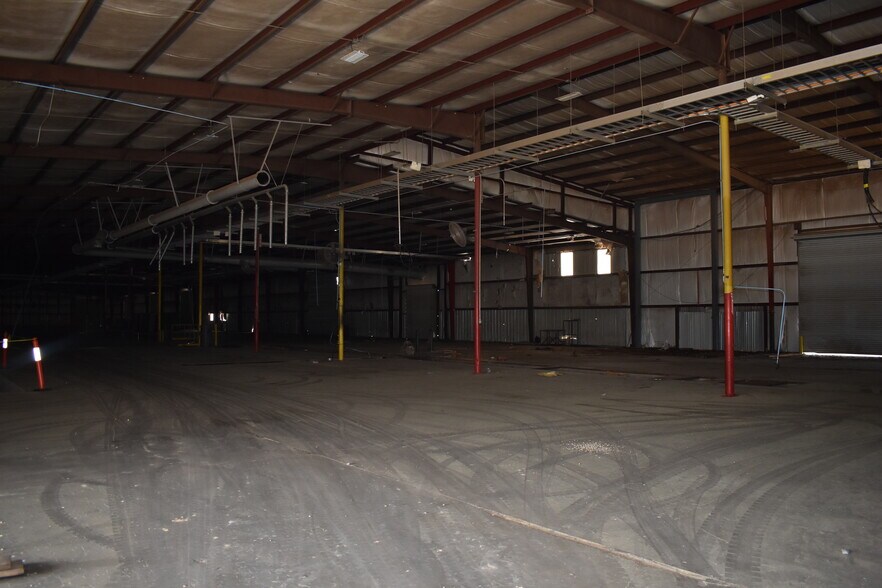 More Photos Of 79 Pioneer Ln, Selma Industrial For Sale