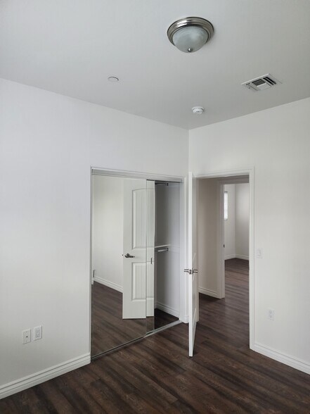 More Photos Of 1378-1380 Patricia Ave, Simi Valley Apartments For Sale