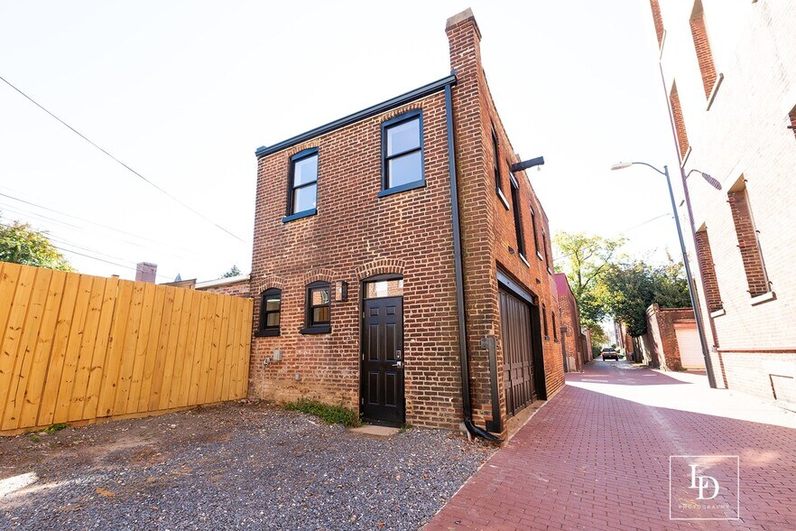 More Photos Of 631 Constitution Ave NE, Washington Multifamily For Sale