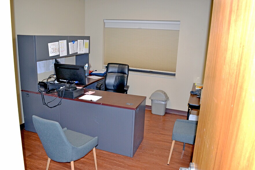 More Photos Of 1249 20th St, Granite City Daycare Center For Sale