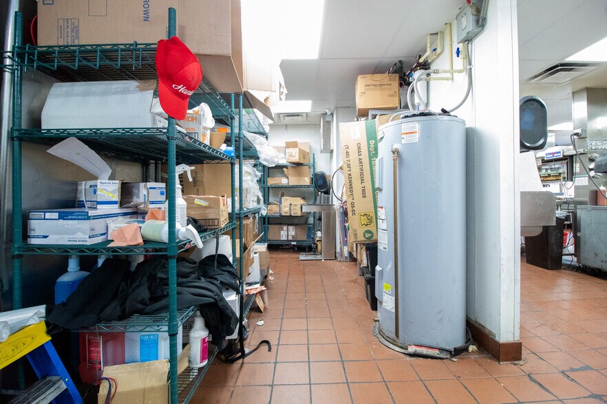 More Photos Of 504 W Vine St, Kissimmee Restaurant For Sale