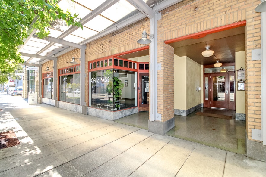 More Photos Of 744 Market St, Tacoma Apartments For Lease