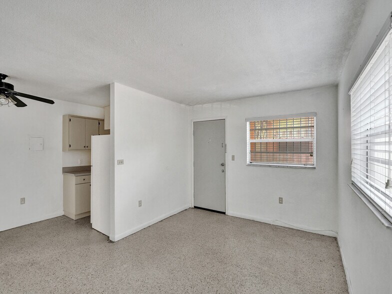 More Photos Of 720 W 16th, Hialeah Apartments For Sale