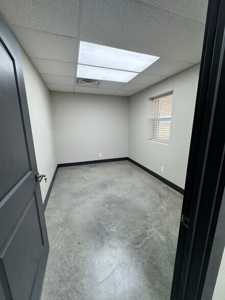 More Photos Of 4513 County Rd 128, Midland Industrial For Lease