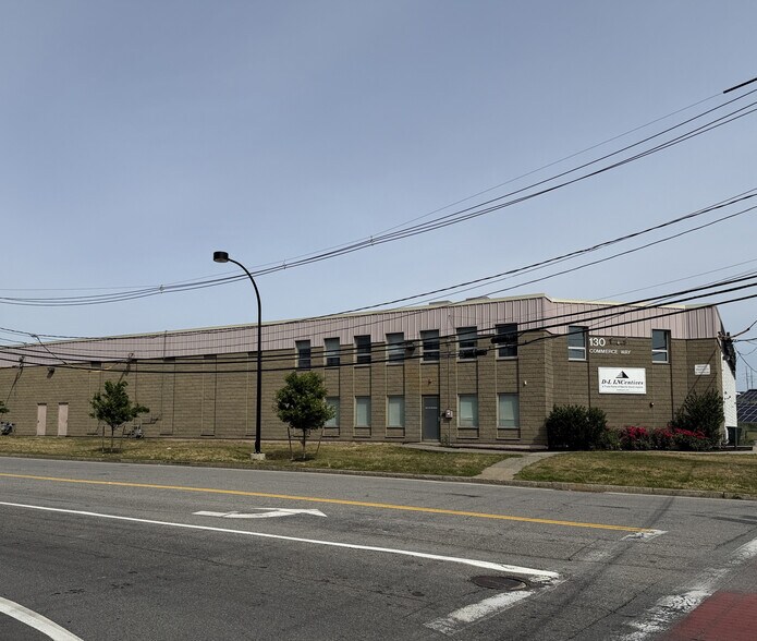 Primary Photo Of 130 Commerce Way, Woburn Manufacturing For Lease