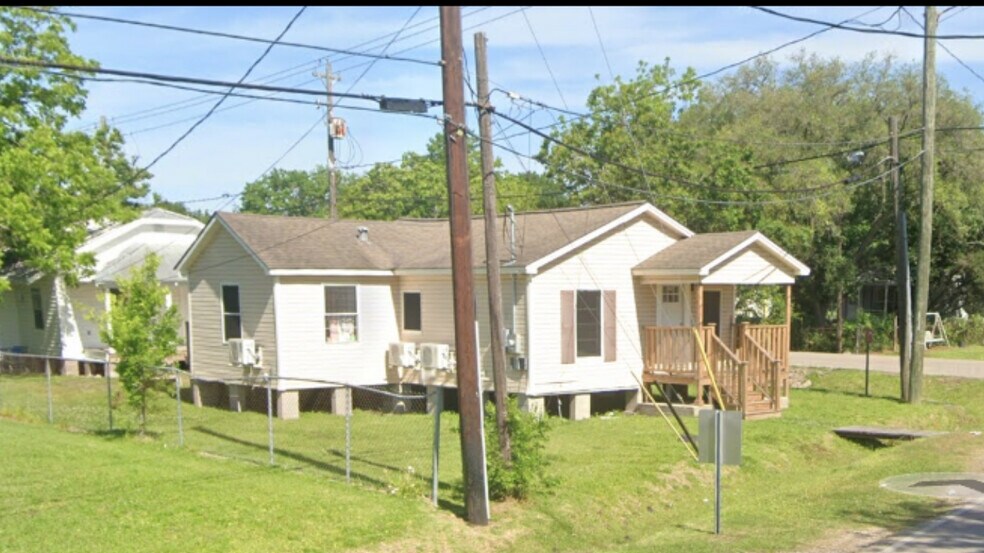 More Photos Of ,  Unknown For Sale