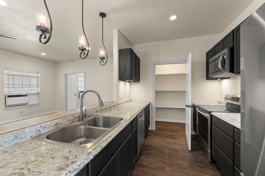 More Photos Of 29067 Bonilla Ln, Katy Land For Lease
