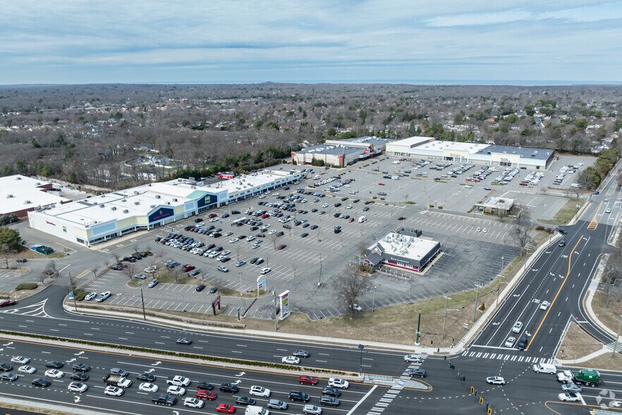 More Photos Of 2162-2220 Nesconset Hwy, Stony Brook Unknown For Lease