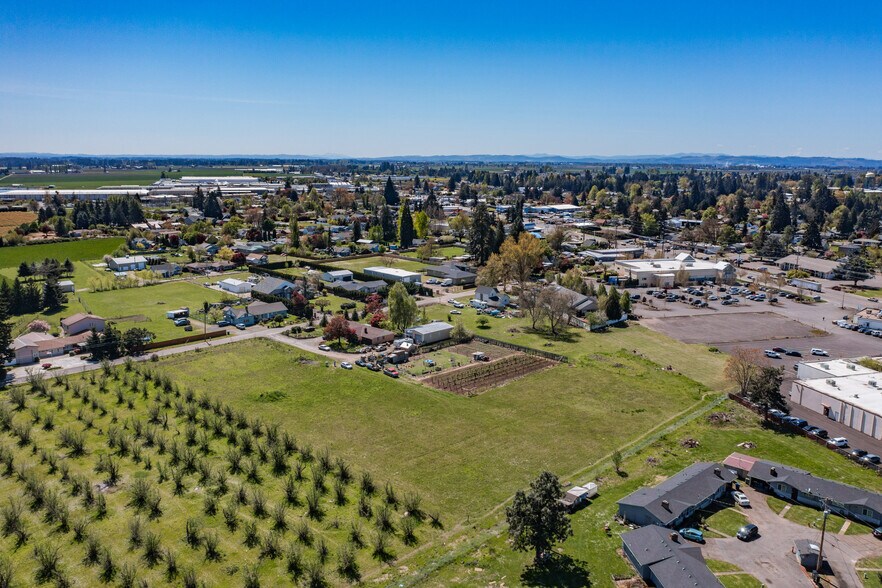 More Photos Of 1661 Lincoln Rd, Woodburn Land For Sale