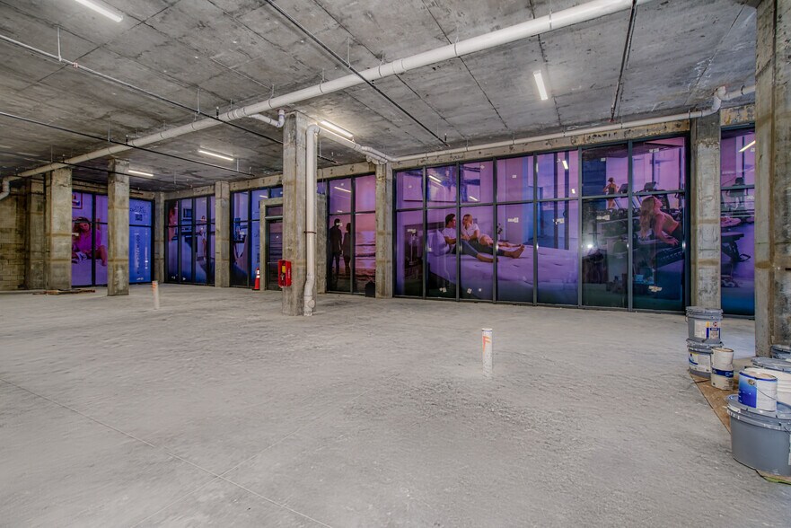 More Photos Of 1809 Jackson St, Hollywood Apartments For Lease