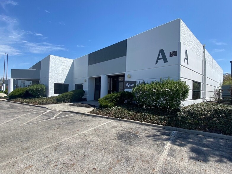 More Photos Of 2335-2361 Westbrooke Dr, Columbus Unknown For Lease