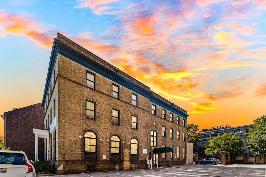 More Photos Of , Baltimore Specialty For Sale