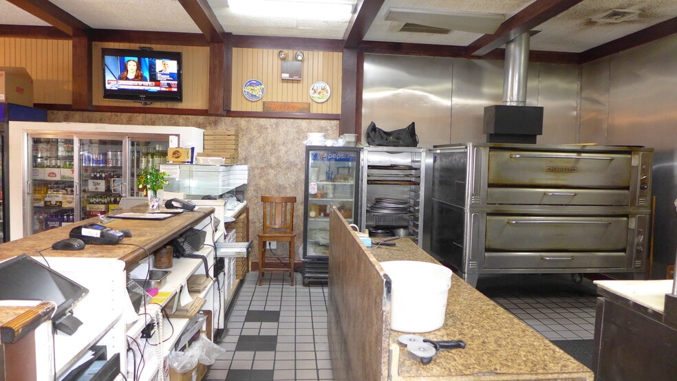 More Photos Of 5401 Harding Hwy, Mays Landing Office For Sale