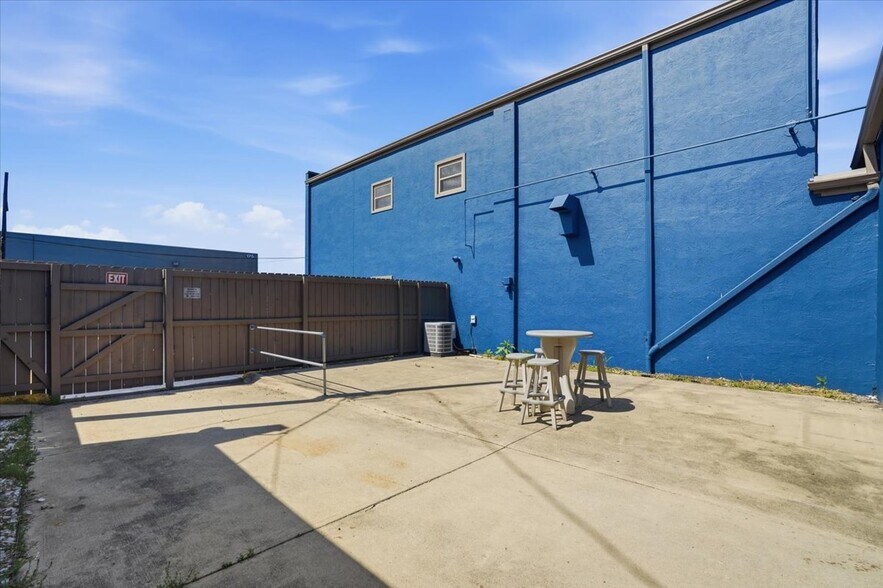More Photos Of 175 E Broadway Ave, Westerville Office For Lease