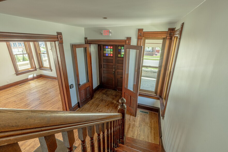 More Photos Of 1303 11th St, Monroe Storefront Retail Office For Lease