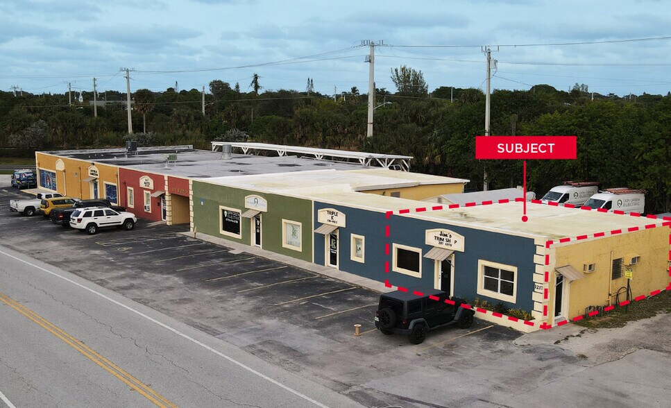 Primary Photo Of 1205-1217 SE Dixie Cutoff Rd, Stuart Light Distribution For Lease