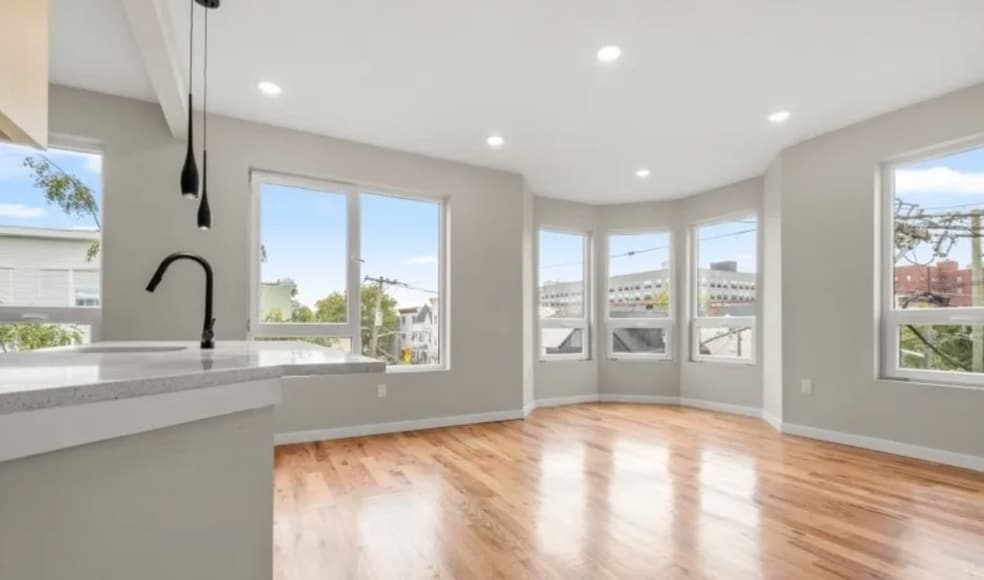 More Photos Of 108 Fleming Ave, Newark Multifamily For Sale