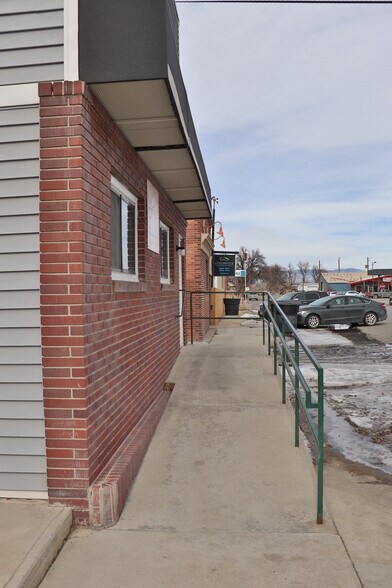 More Photos Of 450 Montana Ave, Lovell Storefront Retail Office For Sale