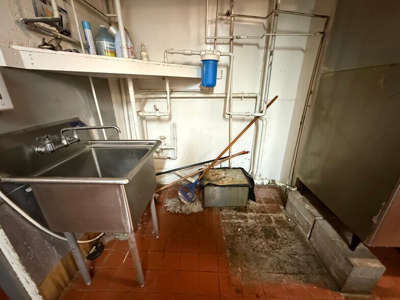 More Photos Of 121 Depot St, Milford Restaurant For Sale