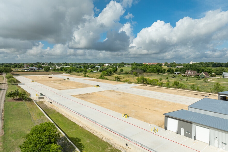 More Photos Of 3300 Dacy Ln, Kyle Warehouse For Sale