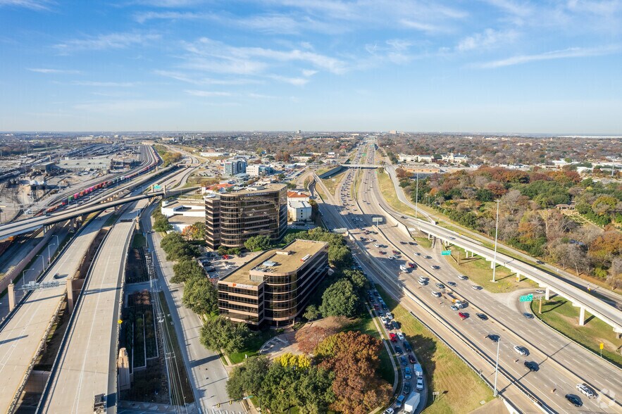 More Photos Of 1300 S University Dr, Fort Worth Office For Lease
