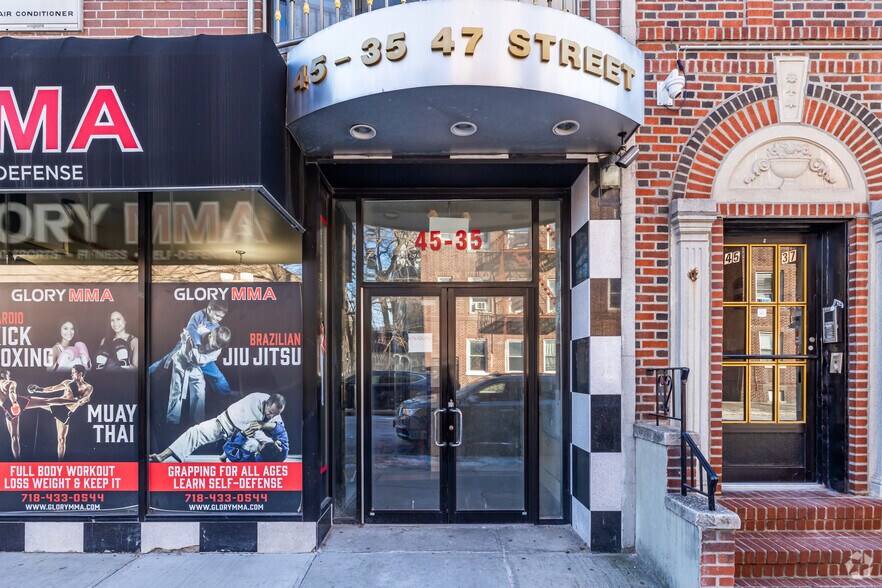 More Photos Of 4535 47th St, Woodside Apartments For Sale