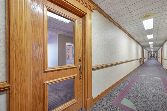 More Photos Of 414 E Walnut St, Green Bay Office For Lease