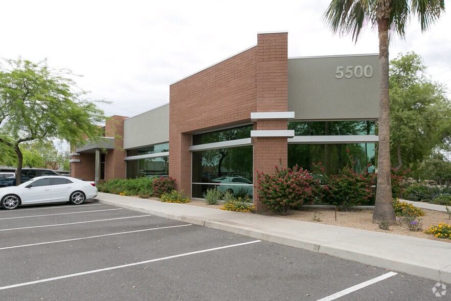 More Photos Of 5500 W Chandler Blvd, Chandler Office For Sale