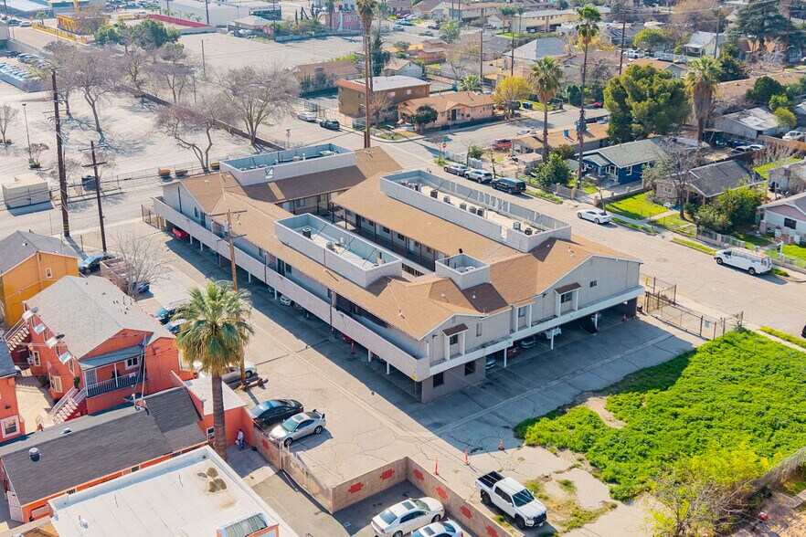 More Photos Of 1319 N Acacia Ave, San Bernardino Apartments For Sale