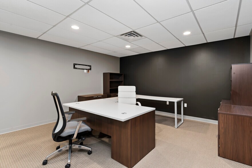 More Photos Of 403-405 N 2nd St, Harrisburg Office For Sale