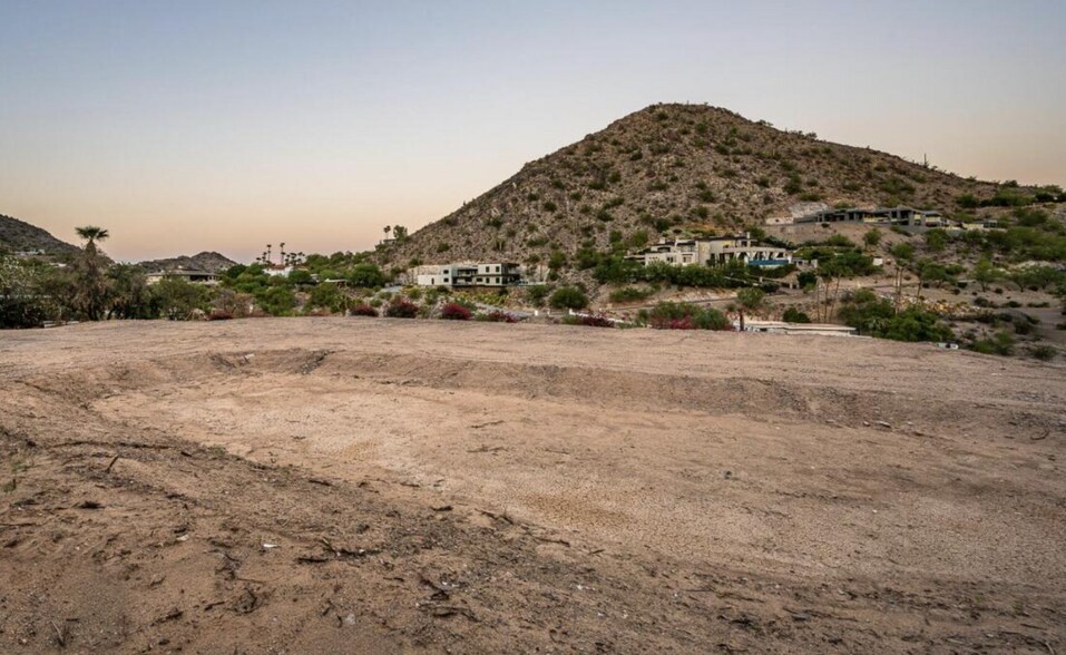 More Photos Of 7036 N 40th St, Paradise Valley Land For Sale