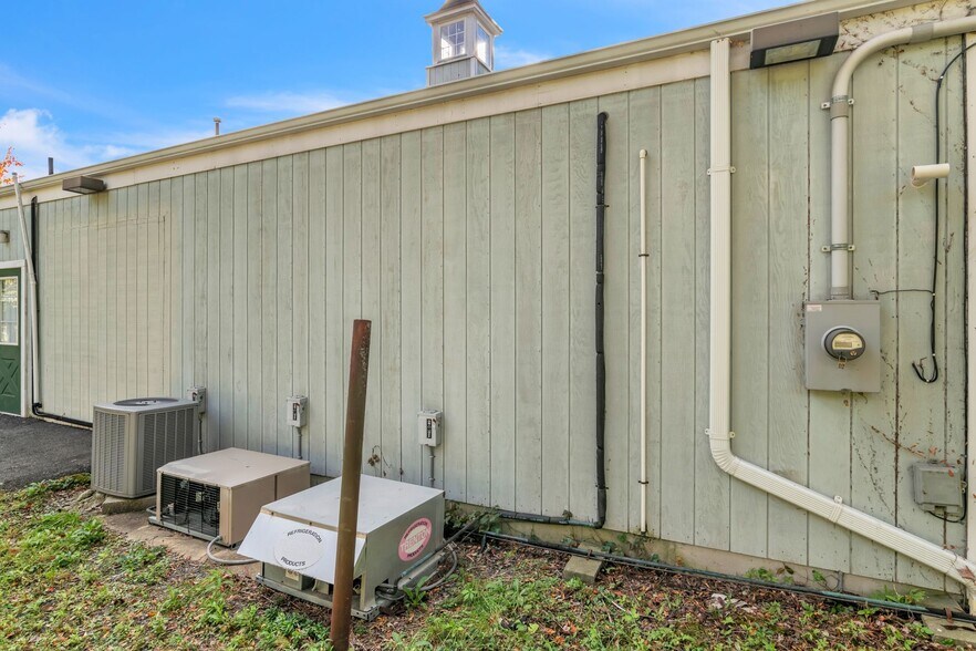 More Photos Of 103 Main St, Somers Freestanding For Sale