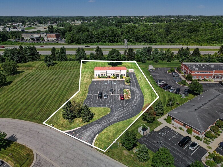 More Photos Of 2801 Leonard Dr, Valparaiso Medical For Sale