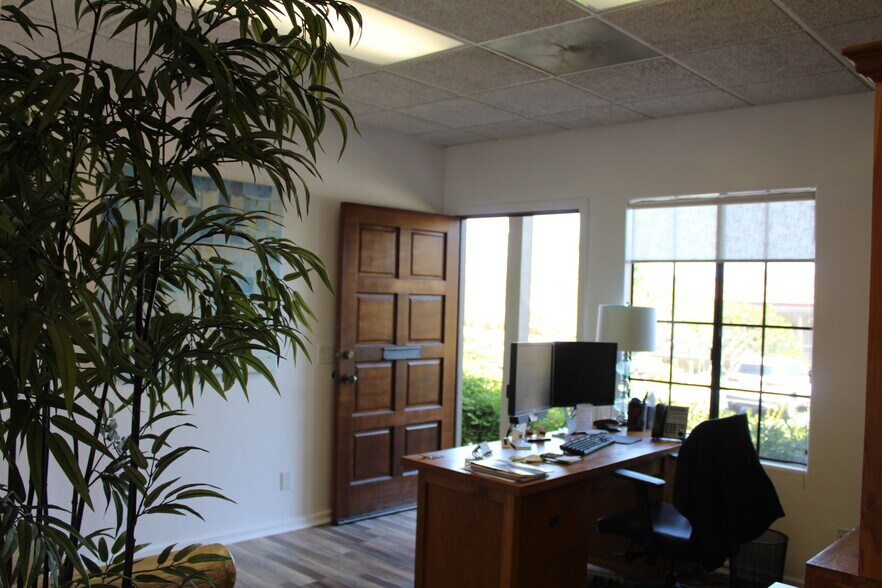 More Photos Of 4403 Manchester Ave, Encinitas Medical For Lease