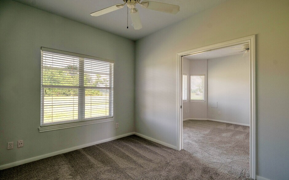 More Photos Of 20515 Kickapoo Rd, Waller Light Distribution For Sale