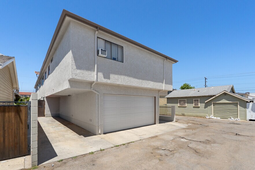 More Photos Of 423 W 17th St, San Pedro Apartments For Sale