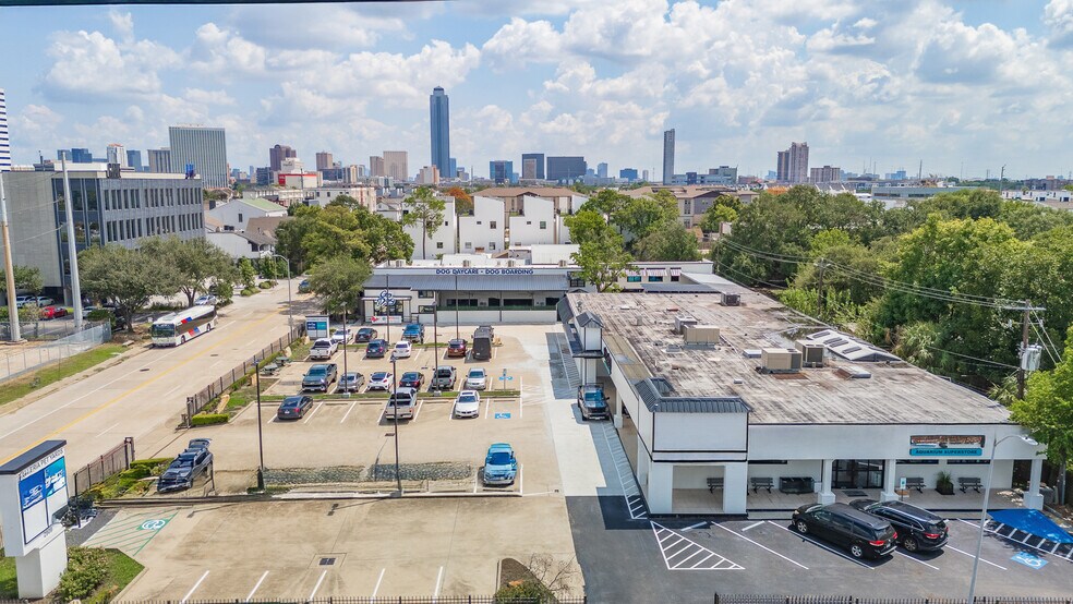 Primary Photo Of 2909 Fountain View Dr, Houston Unknown For Lease